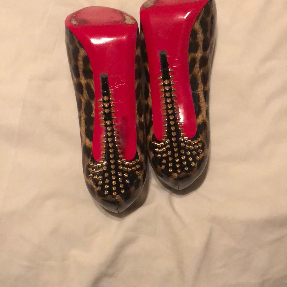 Shoes - Picture 3 of 3